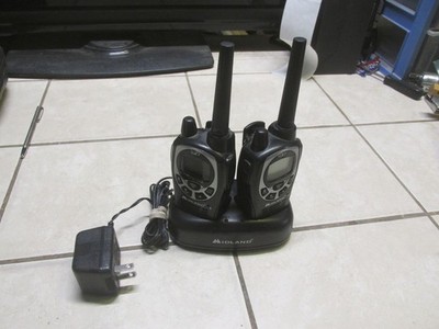 Midland Two-way Radio Xtra Talk Gxt1000 With Charger New Batteries