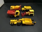 MATCHBOX  LESNEY LOT OF FIVE CONSTRUCTION MODELS --Y729