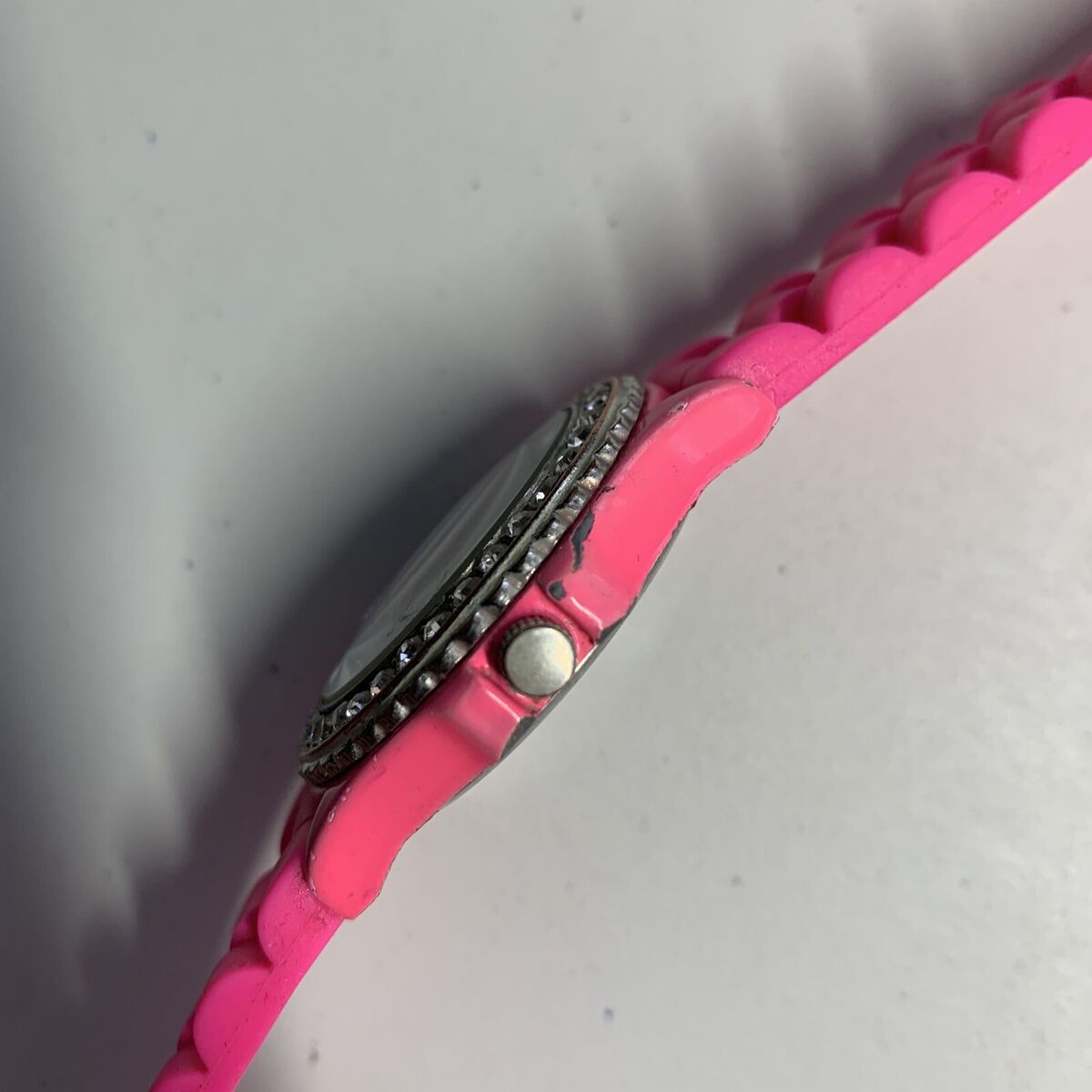 Geneva Pink Women's Wrist Watch with Rhinestone Crystals Geneva Pink Women's Wrist Watch with Rhinestone Crystals