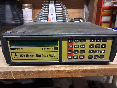 NAUTISME WALKER SAT NAV 402 BON ETAT NON TESTE - Photo 1/4