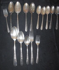 15PC. WM. ROGERS ORIG. ROGERS 1941 PRISCILLA/LADY ANN SILVERPLATE FLATWARE