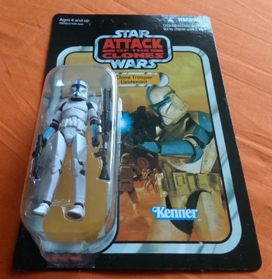 Clone Trooper Lieutenant Star Wars Attack Clones VC109 Vintage Collection Figure - Image 1 of 4