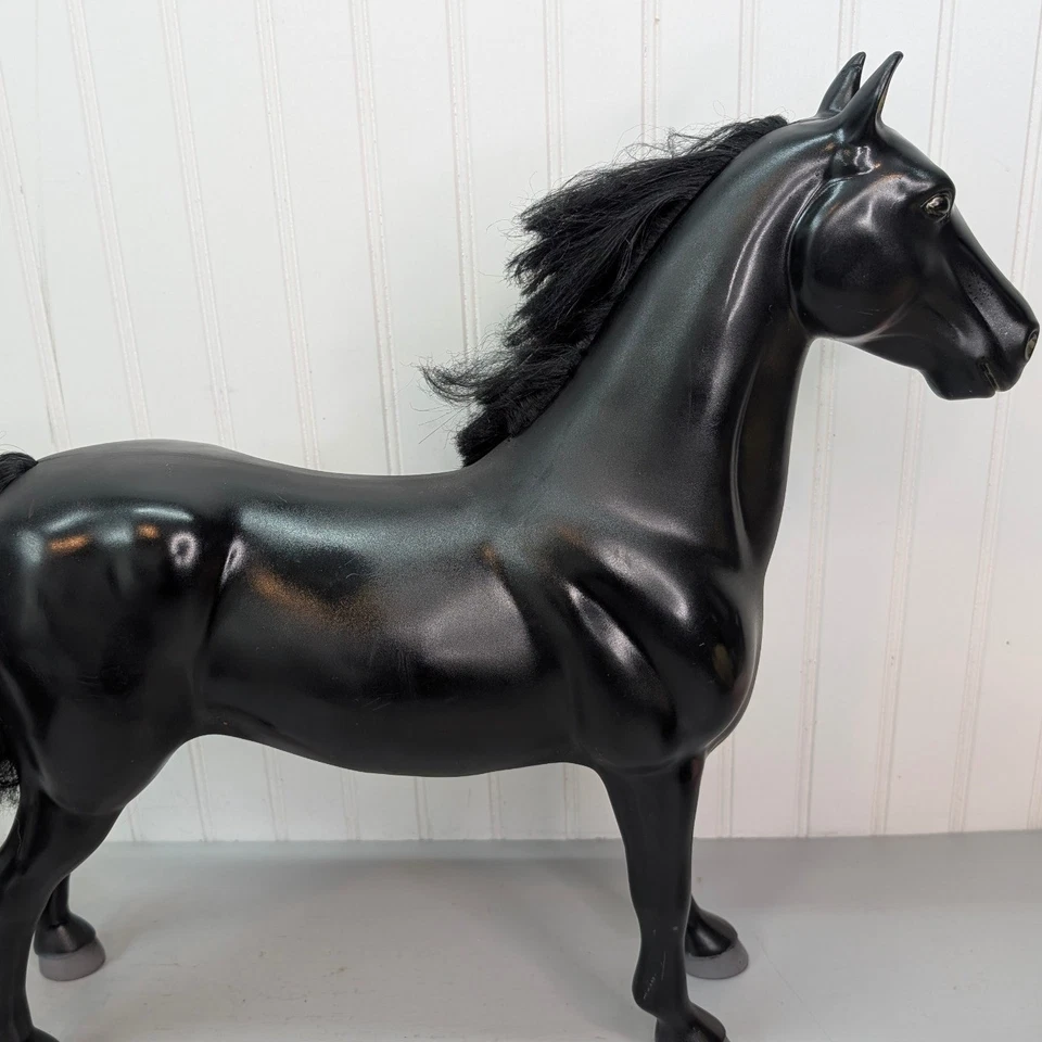 Battat 黑色马鞍马玩具人偶雄伟的种马逼真玩具 — 第 3/4 张图片