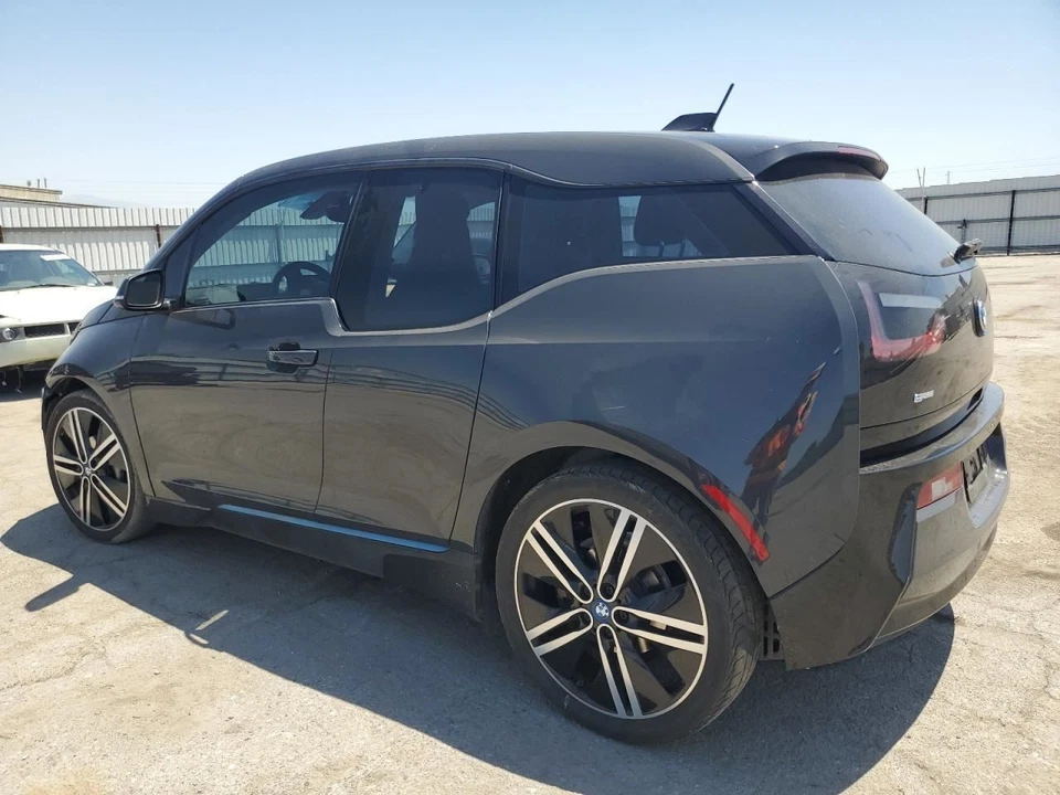 LOCAL PICKUP ONLY!BMW i3 2015 Seat Rear 777710 Foto 3 de 4