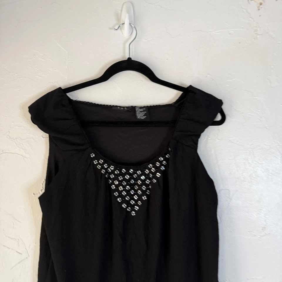 Blusa Top RQT Y2k Negra Sin Mangas Adornada Cuello Cuadrado L Babydoll Grunge Foto 2 de 4