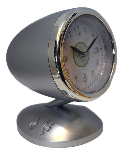 SPOTLIGHT:GREEN LED LIGHT WITH ON/OFF SILVER CASE DESKTOP ALARM CLOCK WHITE DIAL - Picture 6 of 11