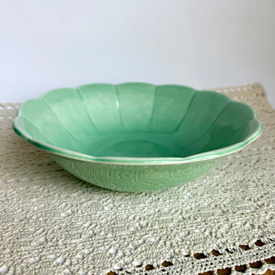 Vintage W.S. George Green Scalloped Serving Bowl 9  USA Pottery Jadeite Style 15