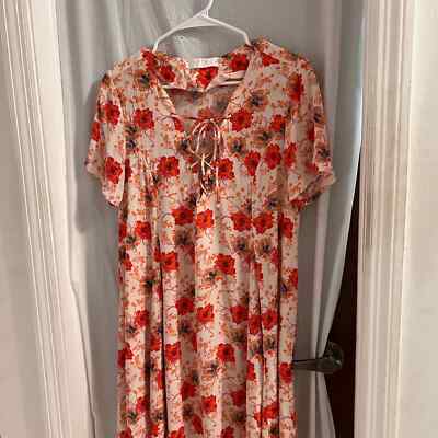 slim fit dress slacks Floral Lace Midi Dress main image 0