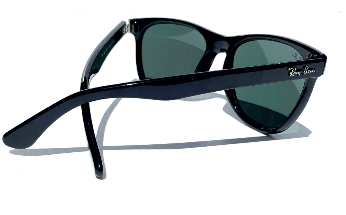 NEW Ray Ban Shiny Black UV Protective Green Lens Sunglass RB4184