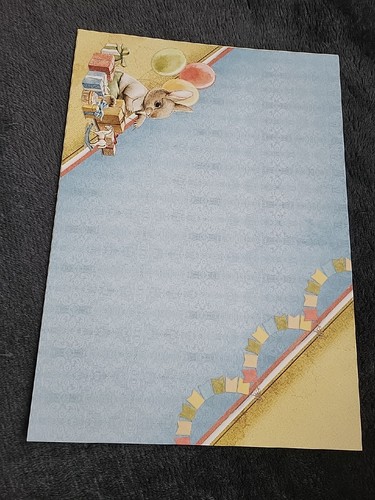Hunkydory Woodland Story - Squirrel Surprise Card Kit - Picture 2 of 3