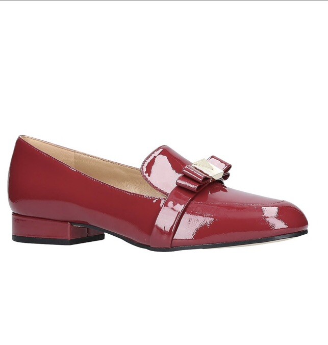 Женские МК Michael Kors Caroline Лоферы из лакированной кожи Scarlet 8990₽