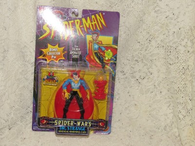 1996 TOYBIZ SPIDER-MAN DR. STRANGE ACTION FIGURE with Mystical Morphing Cape