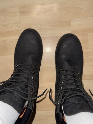Luis Vuitton Timberland 6  Ankle Boot