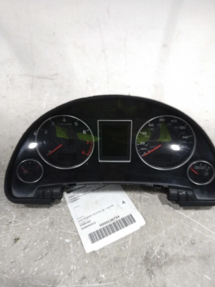 Medidor de velocímetro usado se adapta a: Audi A4 Cluster 2005 exc. Conv de VIN 400001 MPH Foto 2 de 4