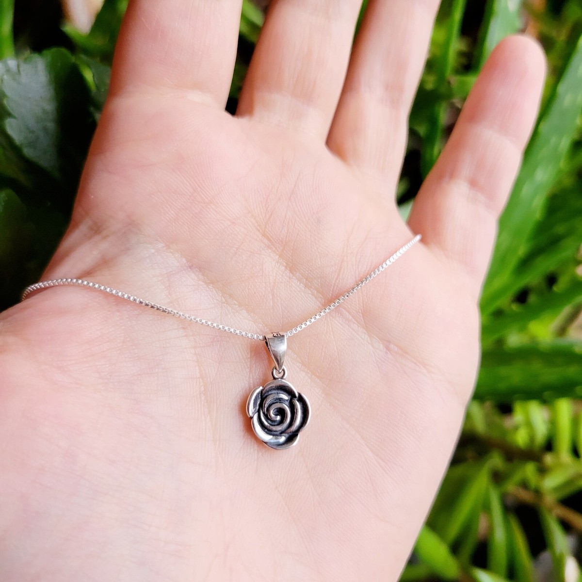 [韓国の人気ジュエリー] 925 silver. Rose necklace s-l1200.jpg