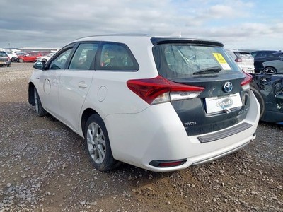 2016 TOYOTA AURIS ESTATE MK2 1.8 ICON BUMPER DOOR LIGHT MIRROR ALLOY BREAKING