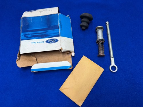 Ford Genuine NOS Brake Master Cylinder Repair Rebuild Kit D5TZ-2004-B