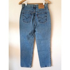 Vintage 90s Levi's 512 Slim Fit Straight Leg Women's Denim Jeans