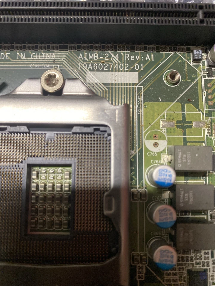 Placa madre Advantech AIMB-274 Mini-ITX - LGA1150 - Usada, probada Foto 2 de 4