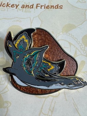 Disney Parks Pandora World of Avatar Wood Base Creatures Pin - Ilu