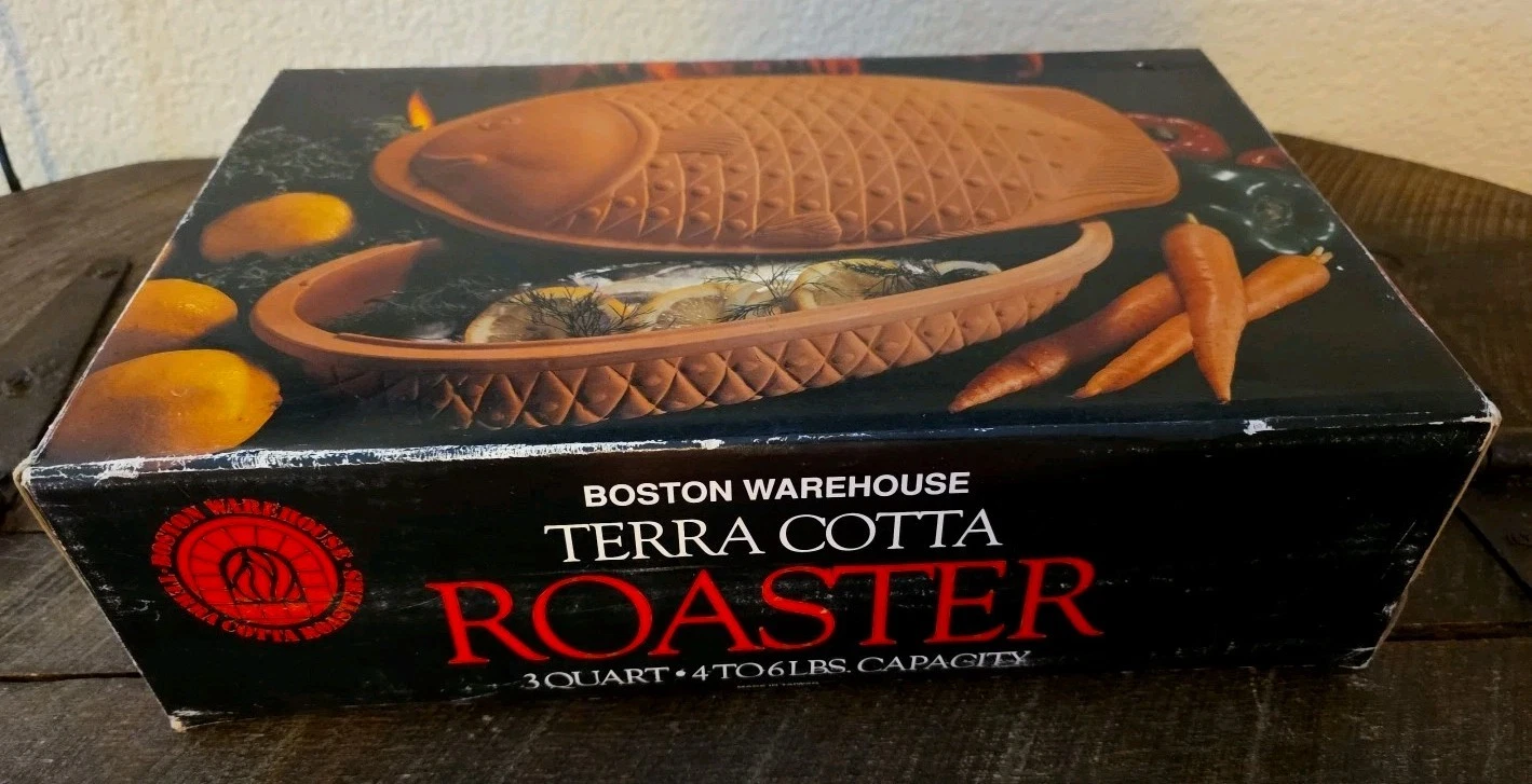 Boston Warehouse Terra Cotta Roaster fish shape 3qt. 4-6lbs capacity 14.5”L New