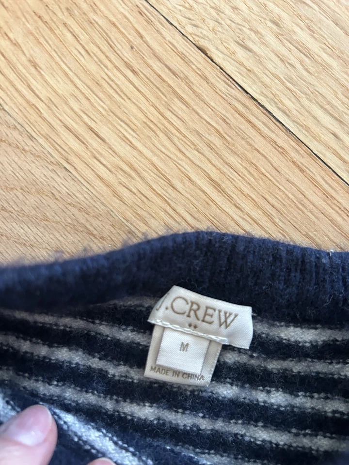 J Crew Youth Medium Merino Wool Blend Sweater Navy White Nordic Modern Winter - Image 3 of 4