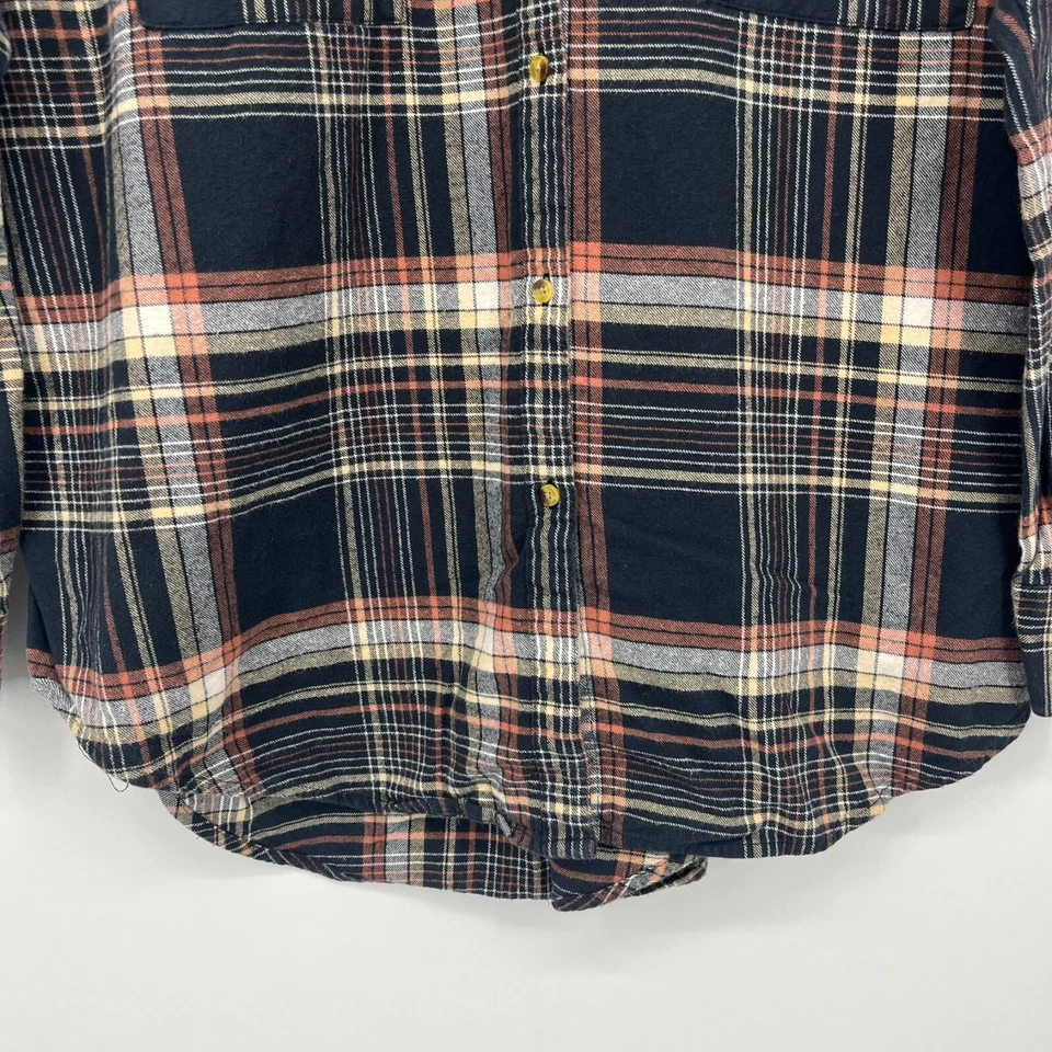 Ripcurl Long Sleeve Button Shirt Men's Size L Navy Blue Plaid Pockets Cotton  - Image 3 of 4