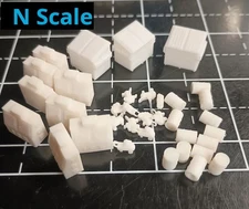 N Scale Ice Merchandiser Ice Machine (8pcs) and Air Compressors (10pcs)