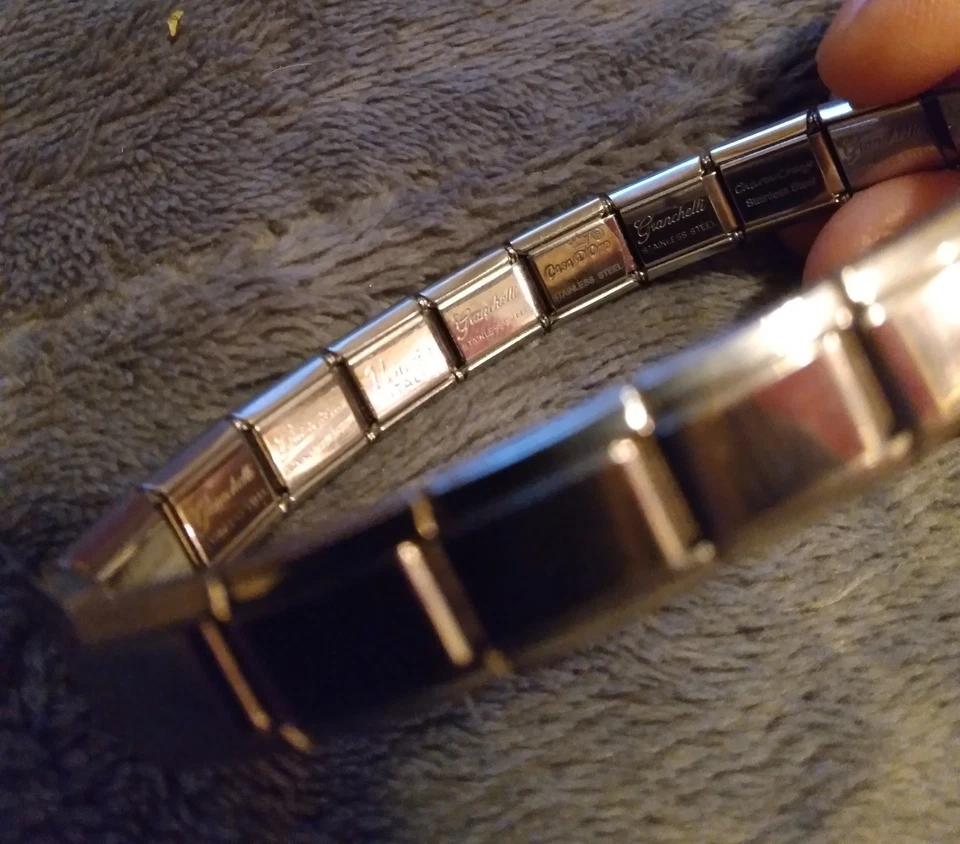 Pulseira e 4 berloques elásticos segmentados italianos Zoppini 19 elos aço inoxidável - Imagem 3 de 4