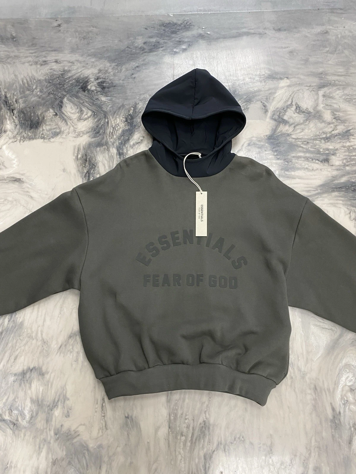 Felpa con cappuccio Fear Of God Essentials ink jet nylon nero XS autentica stato nebbia