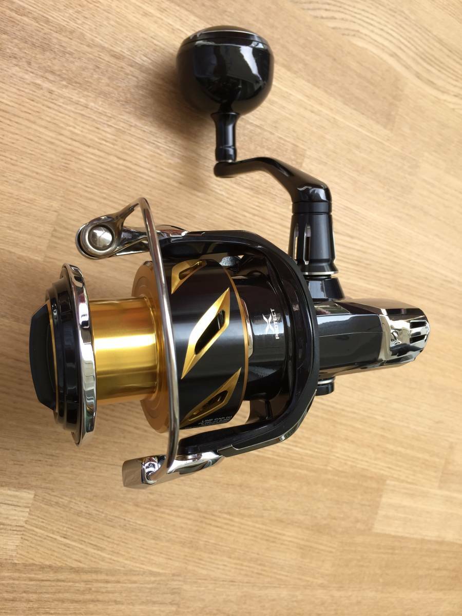 Shimano 20 STELLA SW 6000PG Spinning Reel Excellent Free