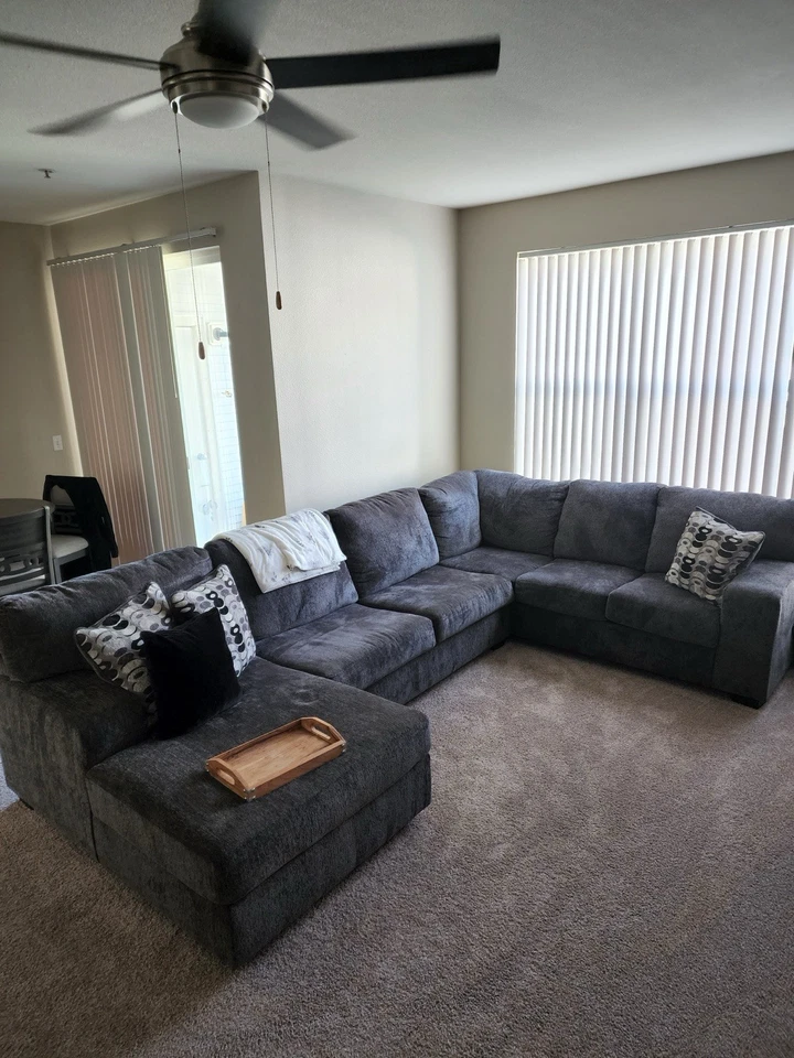 Brown couch sofa in great conditions - Image 2 of 3