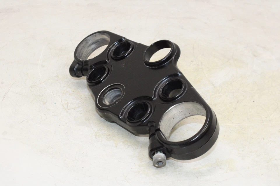 Suzuki Hayabusa GSX1300R 2006 horquillas OEM abrazadera de árbol triple superior Foto 2 de 4