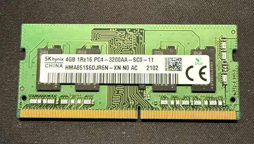 Barrettes Mémoire Hynix DDR4 8 Go (2x4 Go) - SO-DIMM PC4-3200AA - Occasion