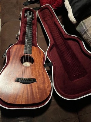 Taylor BABY 301-M Baby Taylor USA made with genuine Taylor hard case