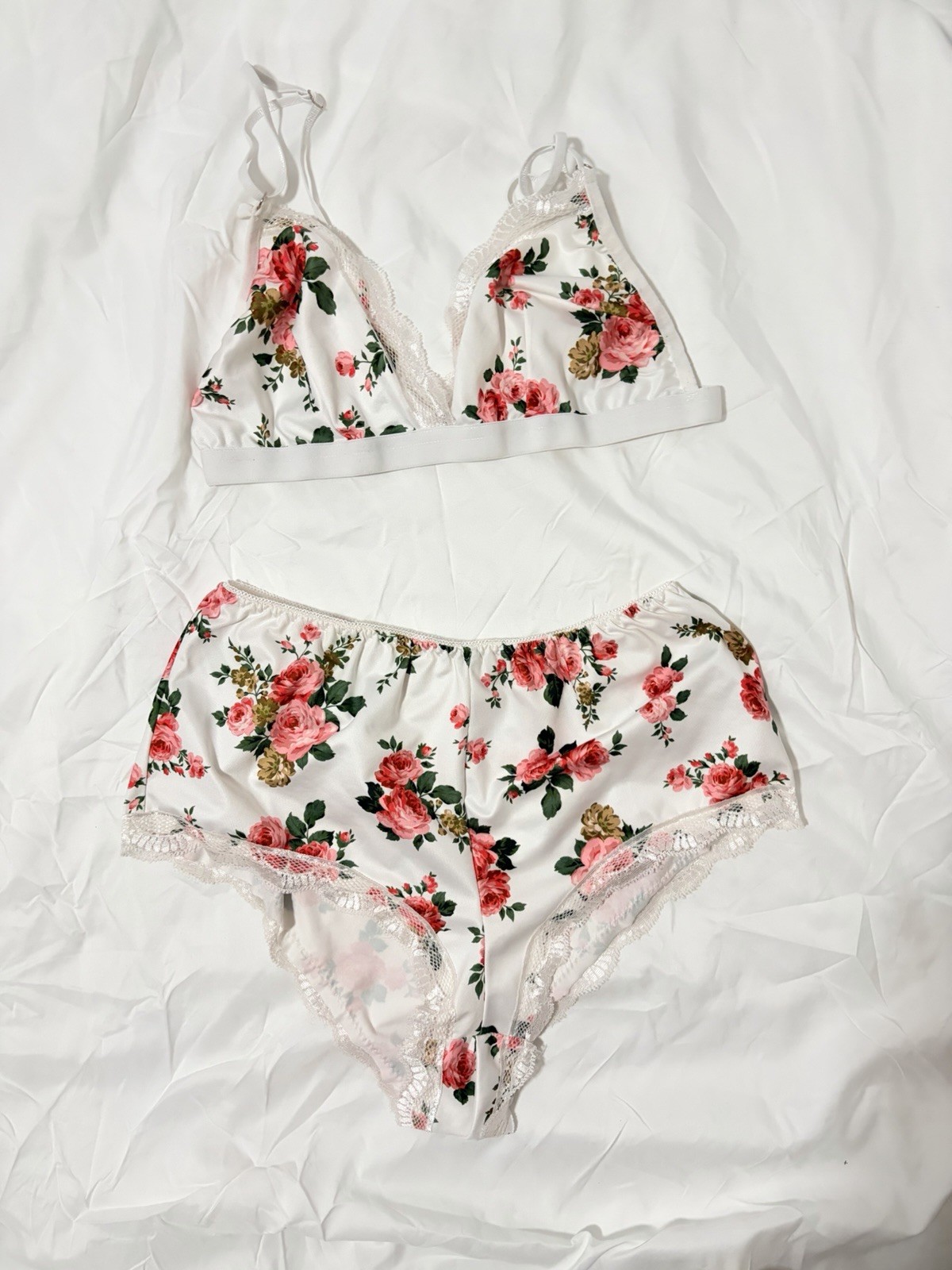 SHEIN Floral Print Lace Trim Satin Bralette and Shorts Lingerie Set Small