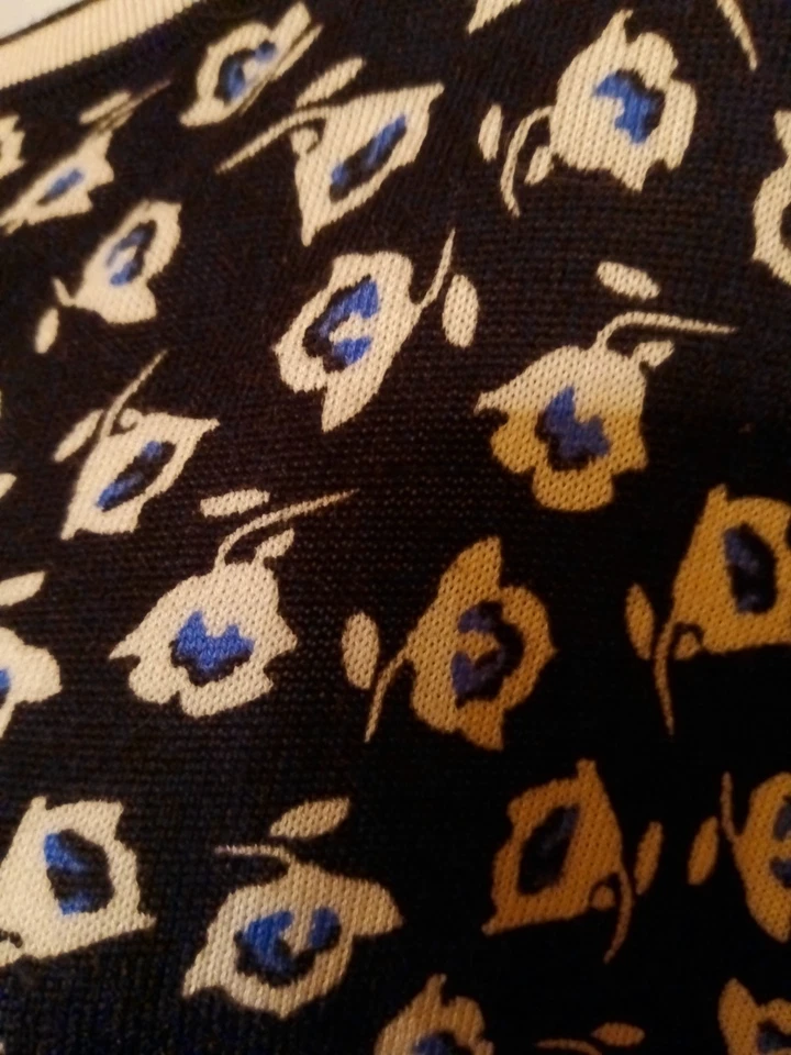 Hermoso cárdigan Jones New York PM Foto 3 de 4