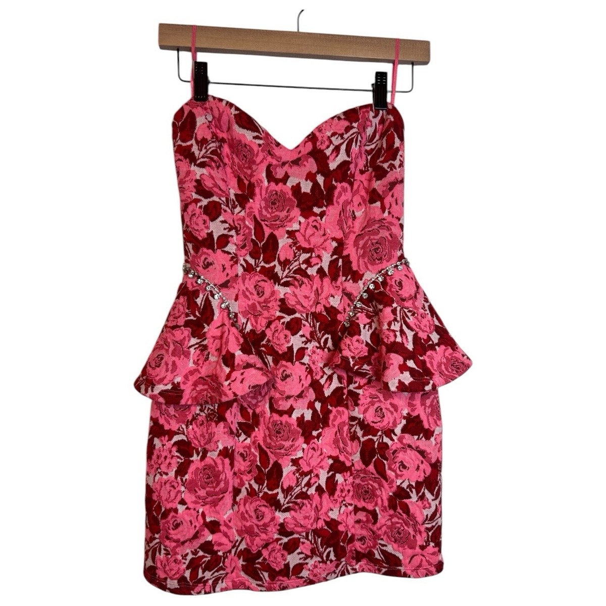 ZARA Blogger Favorite Red & Pink Floral Jacquard Rhinestone ZARA Blogger Favorite Red & Pink Floral Jacquard Rhinestone