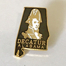 Vintage Decatur Alabama Shaped Gold Tone Black Enamel Lapel Pin (T12)