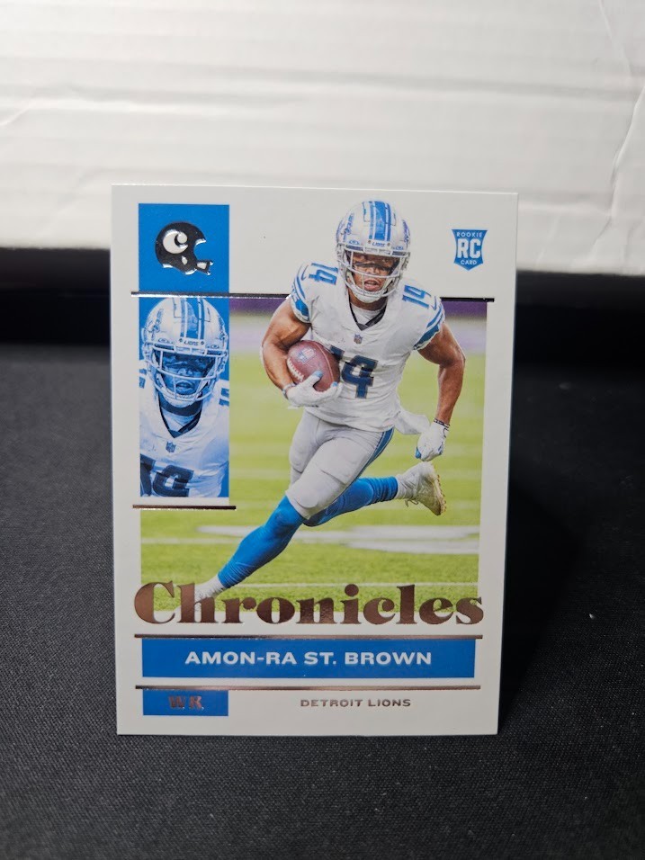 2021 Panini Chronicles - Amon-Ra St. Brown #33 (RC)