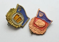 GERMANY DDR GDR LENIN KARL MARX ENGELSS FDJ PIONEER COMMUNISM PIN BADGE SET