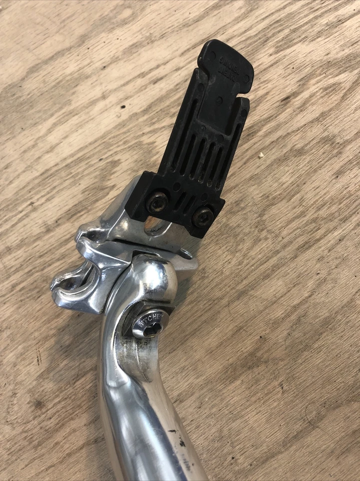 Tija de sillín Trek Quick Cleat System para bicicleta de montaña 27,2 mm x 320 mm Foto 3 de 4