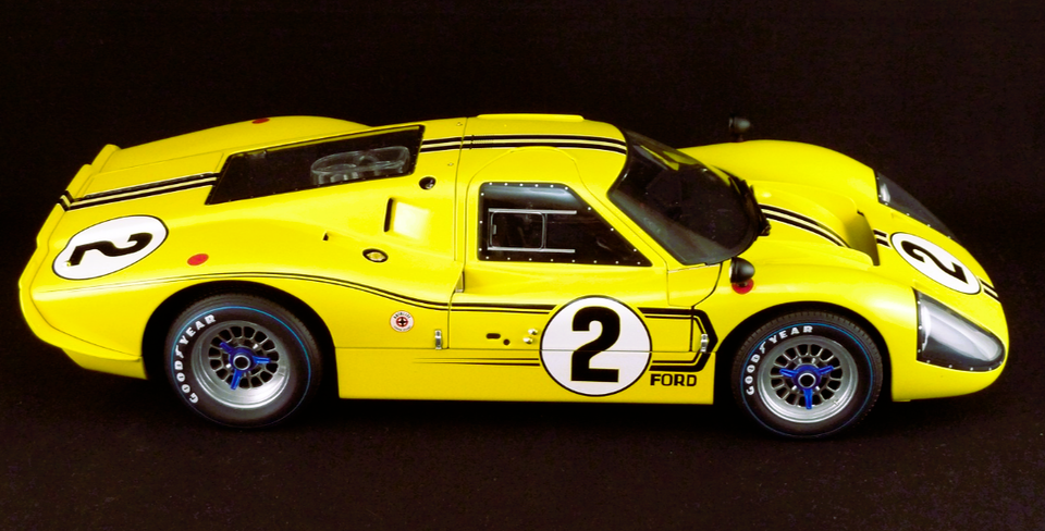 Ford GT40 w/Wire Wheel Rims/V8 Engine/Custom Metal Body 1:12 LARGE ...