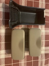 Chrysler/Mopar Smokers Kit Ash Tray Ash And Side Door Ash Trays