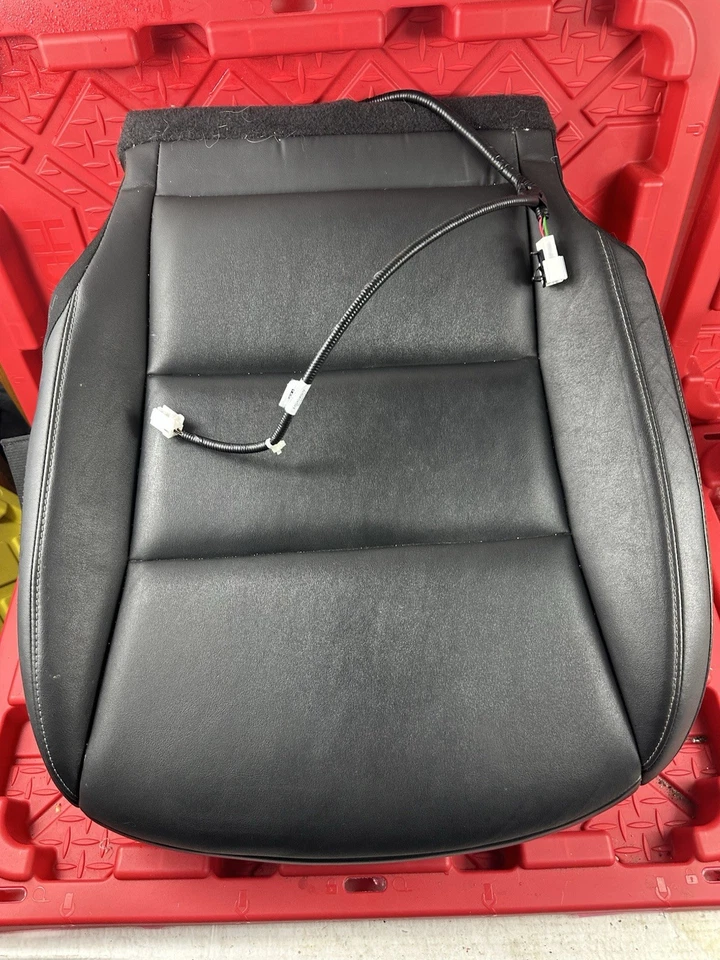 2020Infiniti QX50 Front Left Lower Bottom Seat Cushion Black OEM - Image 3 of 4