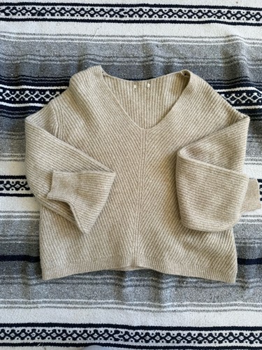 Source Unknown Neutral Ribbed Knit Pullover in Beige Size Large Women’s