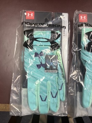 under armour football gloves Xl 3 Pairs Included