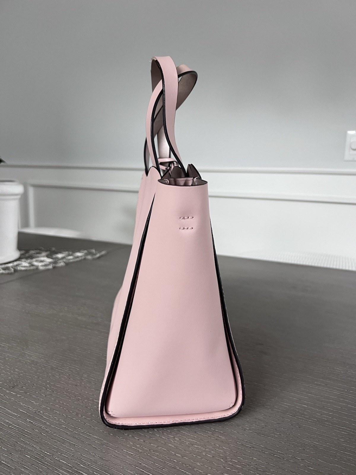 Kate Spade Scalloped Handbag in Blush Pink  thumbnail 5