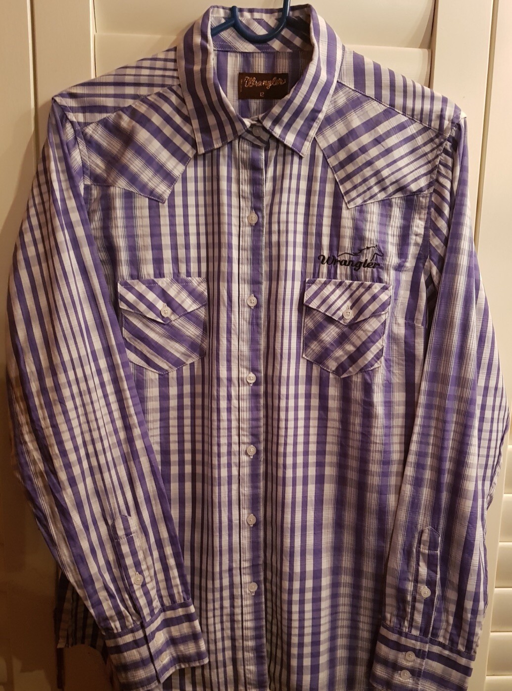 Picture 1 of 3