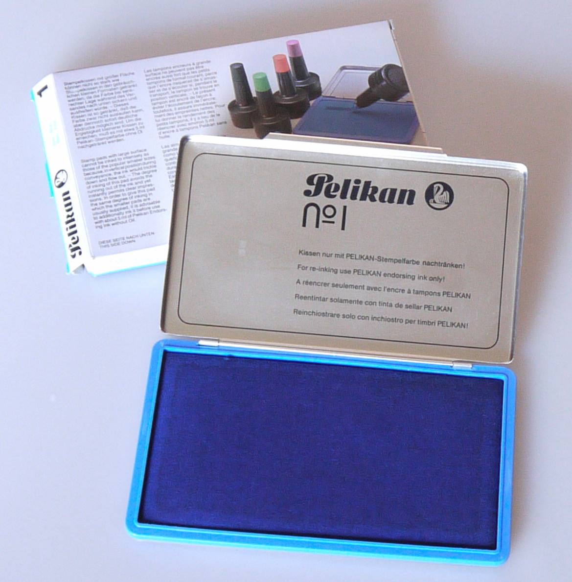Cuscinetto Inchiostrato Pelikan Per Timbri - Blu, Formato Piccolo 50x70 Mm, Con Scatola Metallo